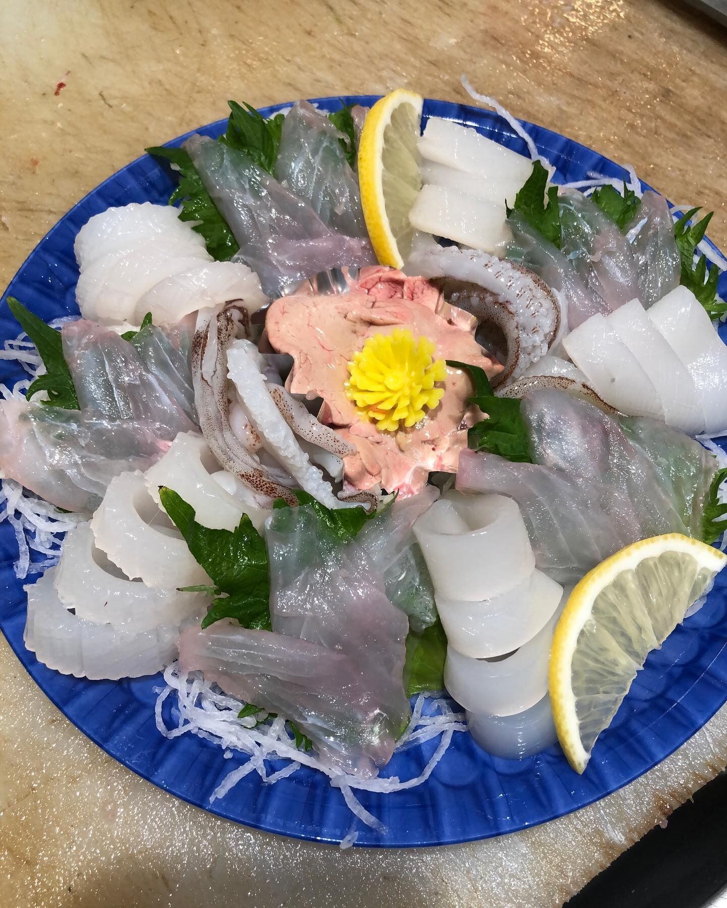 季節ごとに変わる海鮮料理と多彩な献立